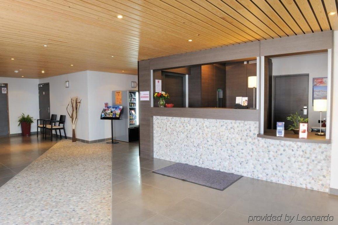 Sejours & Affaires Geneve Gex Les Rives Du Leman Aparthotel Exterior photo
